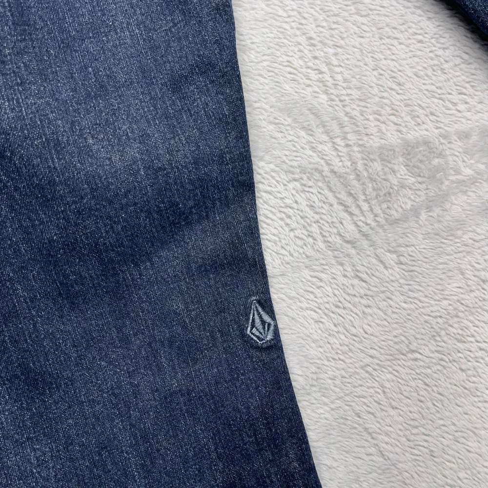 Volcom Vorta Straight Leg Jeans Mens 31 Denim Cotton Stretch Slim Fit Dark Wash
